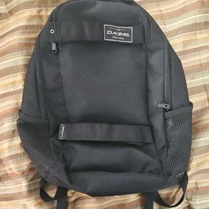 Dakine Black Backpack for Men Or Women..